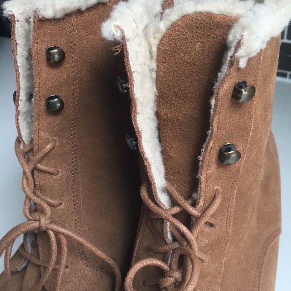 LEATHER boot 👢 - Picture 7 of 8